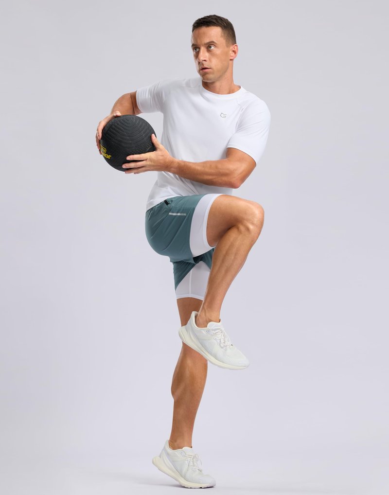 G Gradual Men's Athletic Workout T-Shirts Moisture Wicking Cooling Running Shirts Short Sleeve Performance Tee for Gym Tennis(White,M)