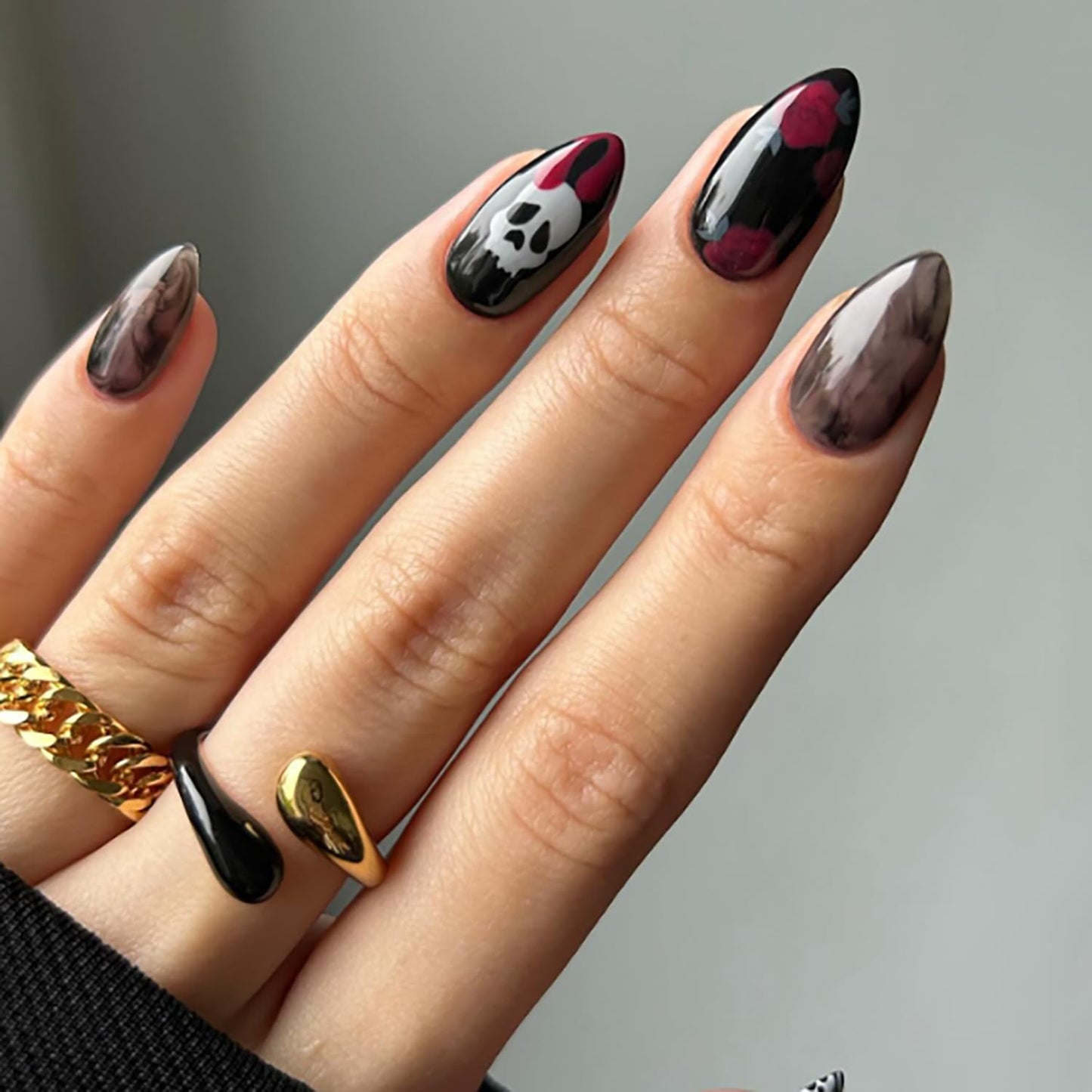 24 Pcs Black Nails Halloween Press on Nails Medium Length Fake Nails Almond RIICFDD False Nails with Red Rose and Skull Pattern Design Full Cover Horror Stick on Nails for Women and Girls