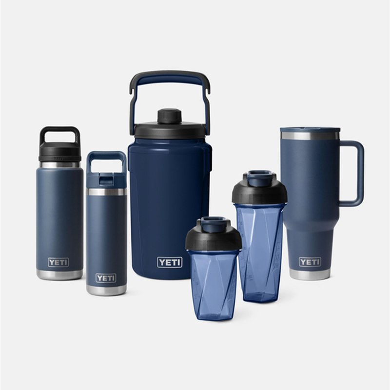 YETI Yonder Helimix Vortex Blender Shaker Bottle Holds up to 27oz | No Blending Ball or Whisk | USA Made | Portable Pre Workout Whey Protein Drink Shaker Cup | Dishwasher Safe, Rescue Red