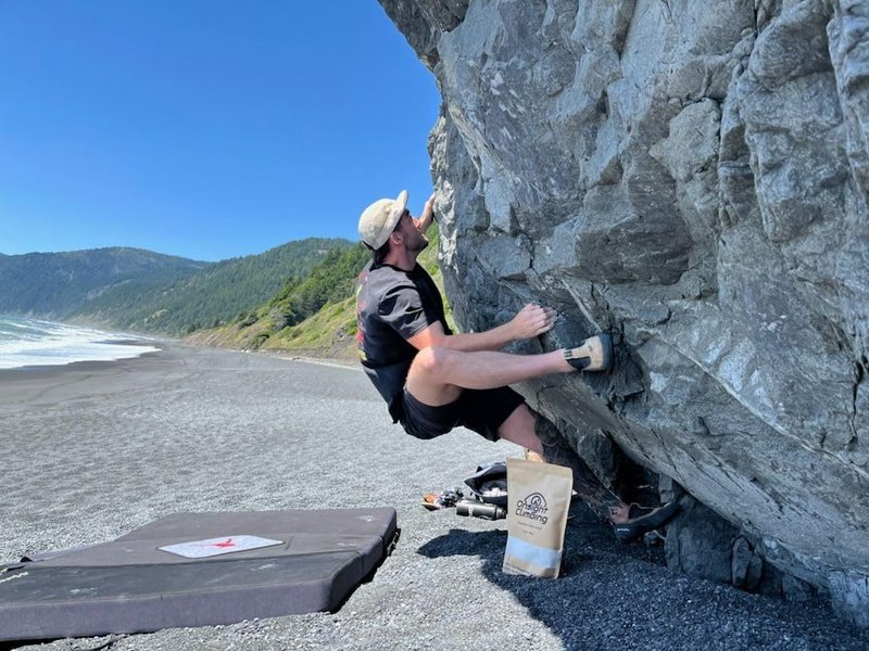 Onsight Climbing Pure Magnesium Carbonate Climbing Chalk, 300g, No Fillers or Drying Agents