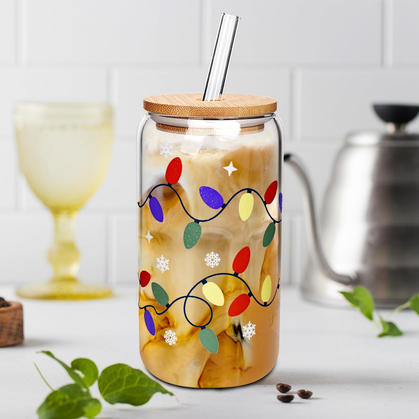 Mason Life Color Changing Christmas Cup, Cute Glass Cups with Lids and Straws, 18oz Iced Coffee Cup, Drinking Glasses Reusable Travel Coffee Mug, Valentines Day, Birthday Gift for Her- 1 Pack