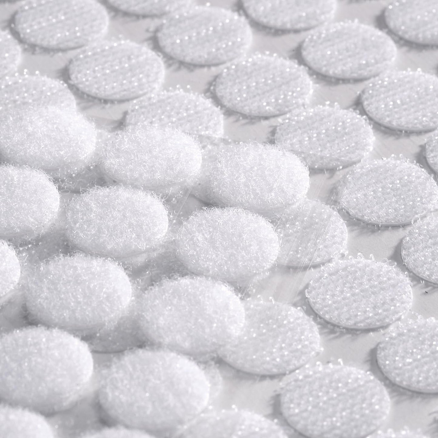 JUMINIZ 1000 Pcs (500 Pairs) 0.59inch Diameter Hook and Loop Fastener Self Adhesive Round Circle Sticky Sticker Dots for Arts and Crafts School Classroom Home and Office Use, White