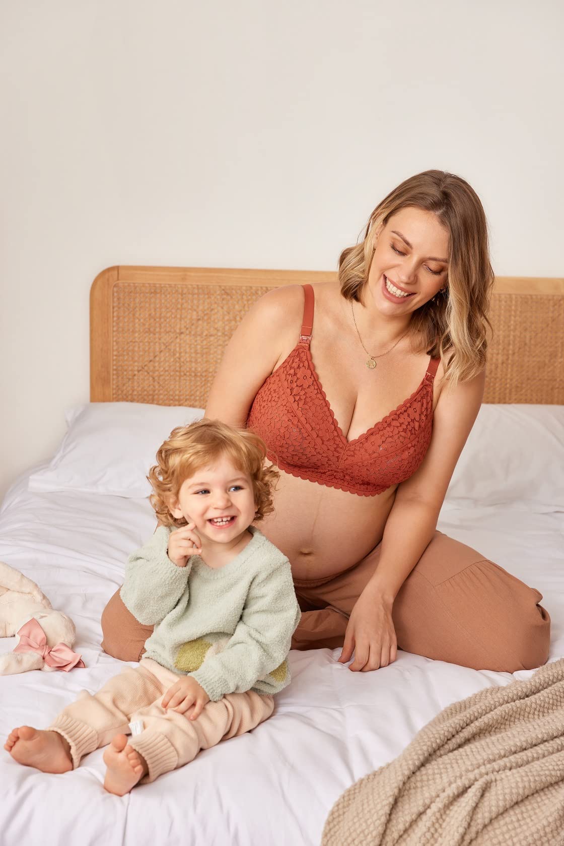 MOMANDA Women's Pumping Bra Hands Free Cute Lace Support Nursing Bras for Maternity Breast Pumpkin 38D