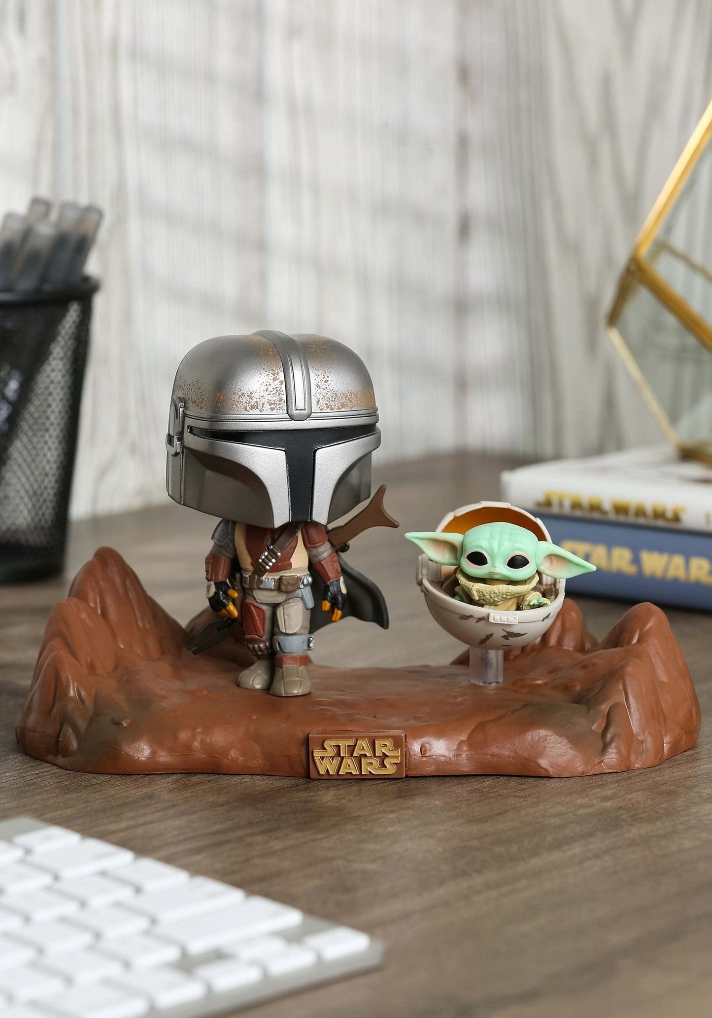 Funko POP! Moment: Star Wars: the Mandalorian and Grogu (the Child, Baby Yoda) - Collectable Vinyl Figure - Gift Idea - Official Merchandise - Toys for Kids & Adults - TV Fans