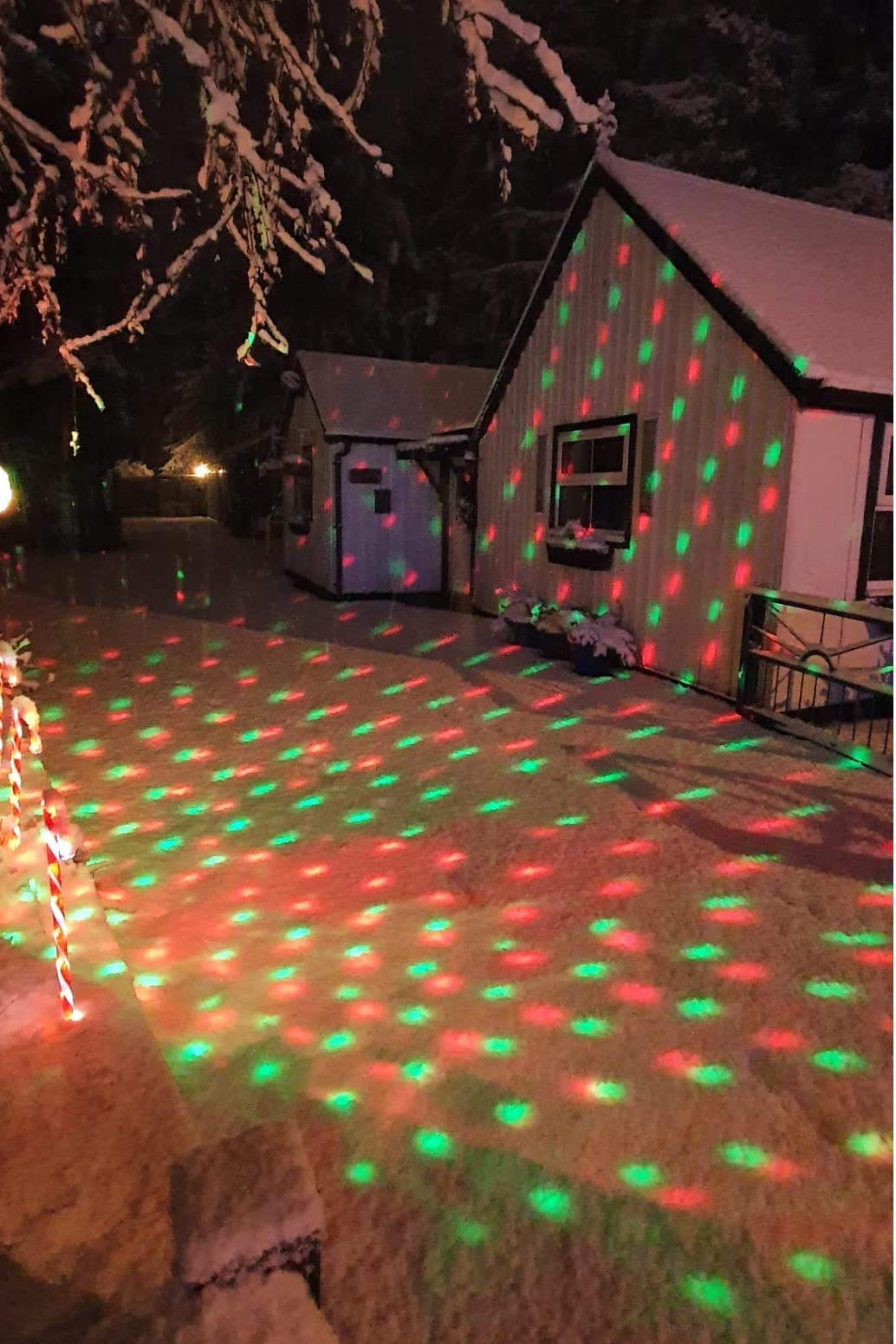 EAMBRITE Christmas Projector Lights Outdoor Multicolour Rotating Falling Snow Projector Moving Points Projection Lights Outside Christmas Decorations for House Garden Party