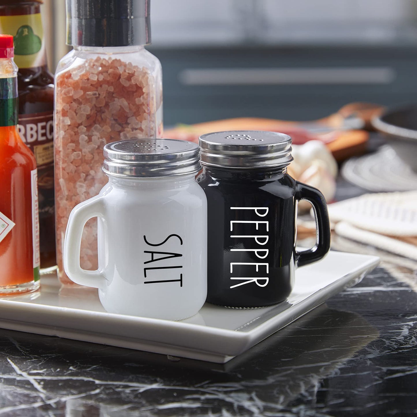 Salt and Pepper Shakers Set, ZOSUJO 4 oz Cute Salt Pepper Shaker, Kitchen Decor for Home Restaurants Wedding, Glass Black White Shaker Sets with Stainless Steel Lids