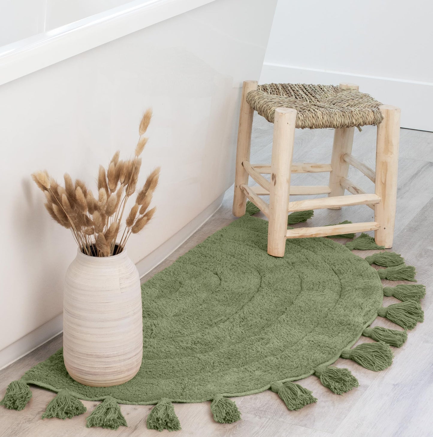 Beautiful Boho Rug with Tassels for Your Bathroom - Soft Half Circle 100% Cotton Mat Fits Perfectly Into Your Home - A Cute, Non-Slip and Absorbent Crochet Rug Ideal to Enhance Any Bath/Bedroom Decor