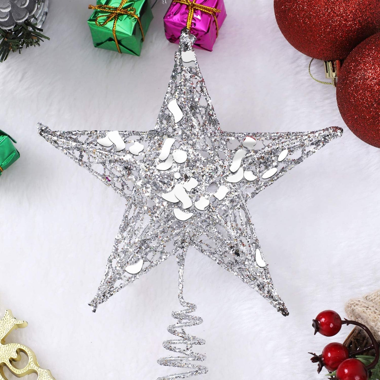 URATOT Glittered Christmas Tree Topper Metal Christmas Treetop Hallow Wire Star Topper for Christmas Home Decoration (6 inches, Silver)