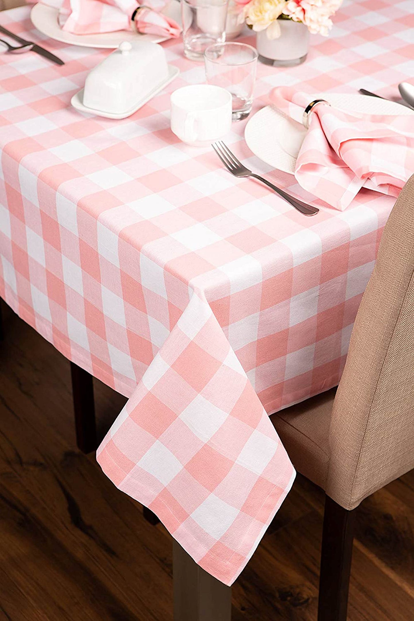 DII Buffalo Check Collection, Classic Farmhouse Tablecloth, Tablecloth, 60x84, Pink & White