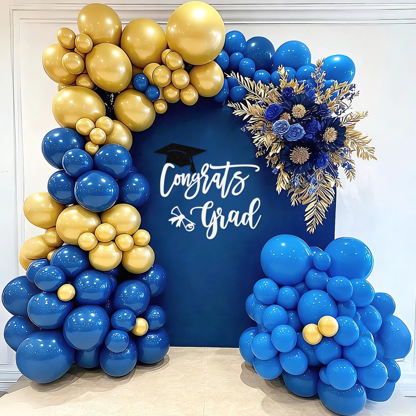 MASTRON Congrats Grad Deal Sign for Backdrop - White Felt Graduation Party Sign Class of 2026 Balloon Arch Backdrop, High School Event Deal Decor, College Commencement Sign