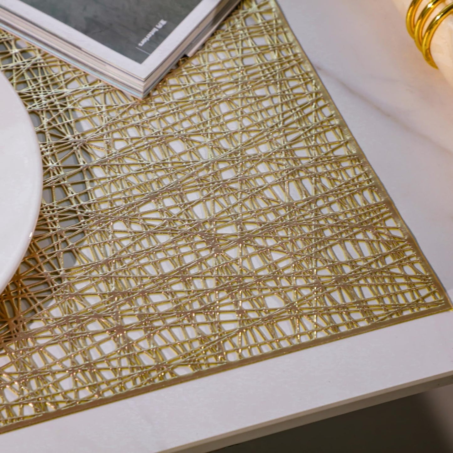 Snowkingdom Gold Placemats Set of 4, Golden Vinyl Rectangle Metallic Wipeable Place mats, Washable Non Slip Stain Resistant Hollow Kitchen Dining Table Mats for Halloween Wedding Party Decoration