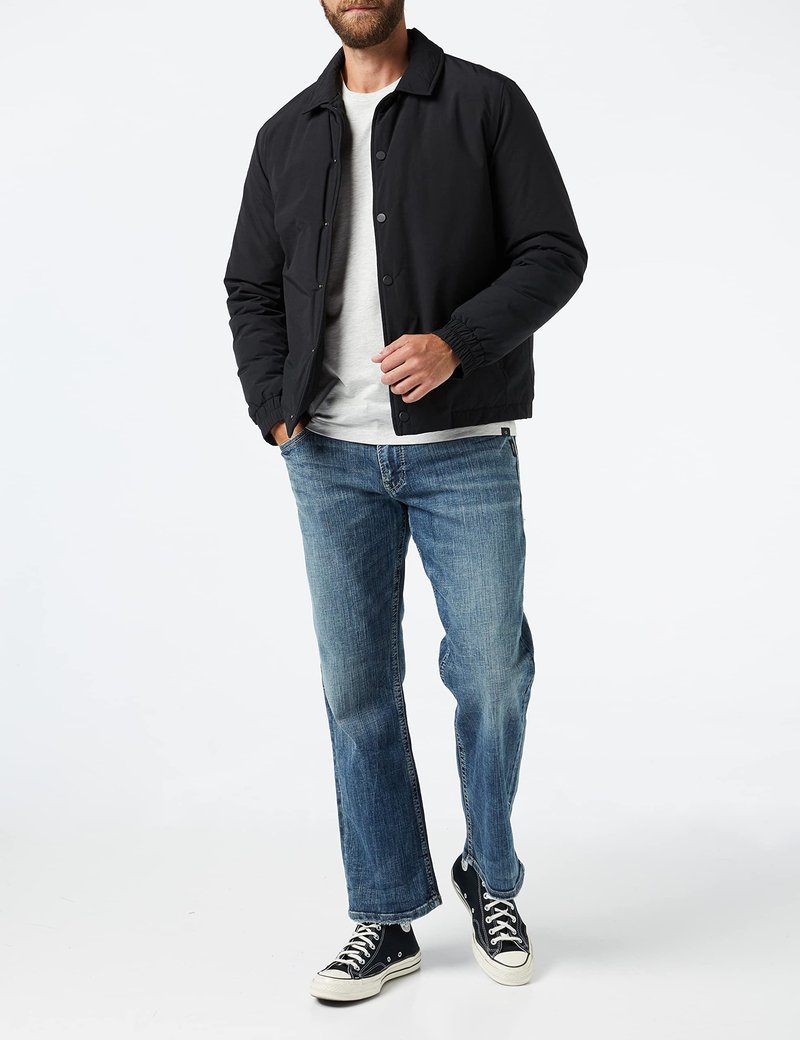 Silver Jeans Co. Gordie Relaxed Fit Straight Leg Jeans