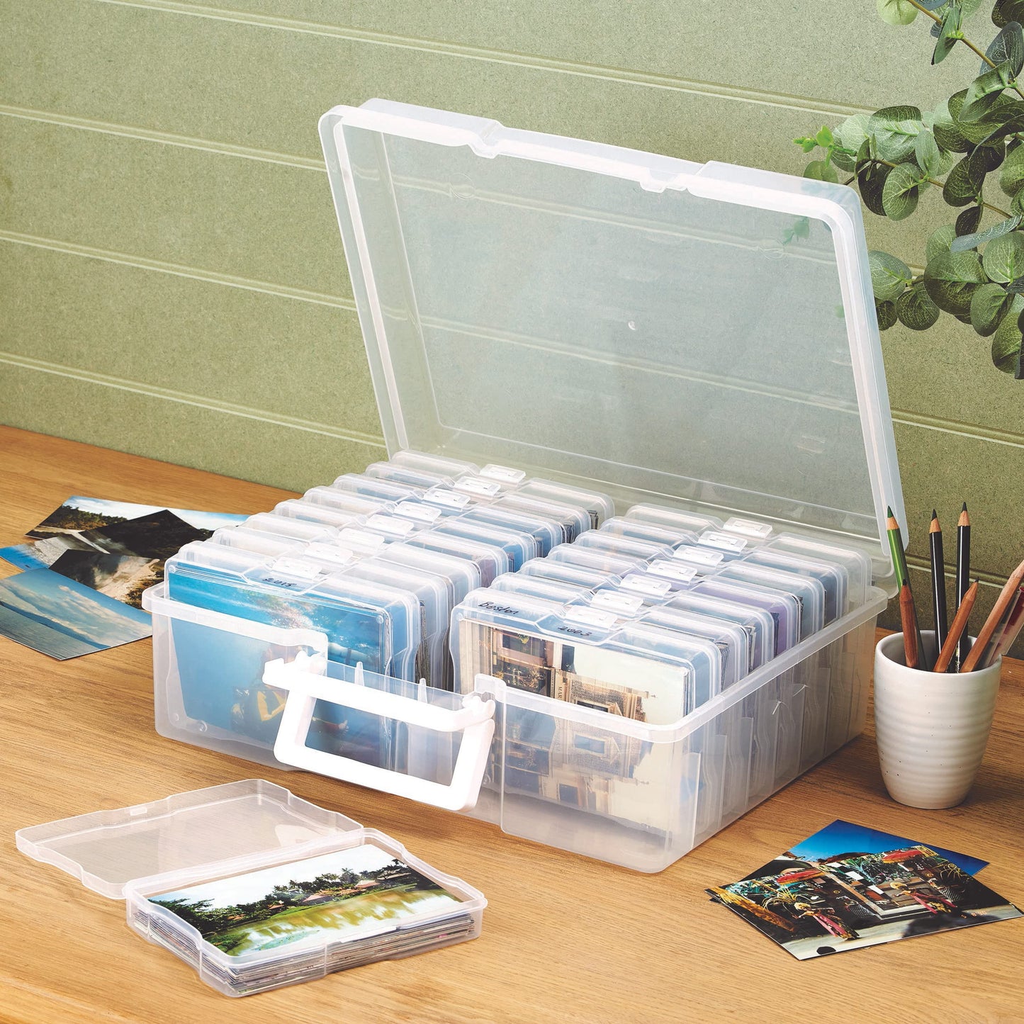 Burwells Jumbo Photo Storage Box Set – Photograph Organiser Craft Case, 16 6x4 Inner Photo Keeper Cases. Holds and Protects up to 1600 Photos