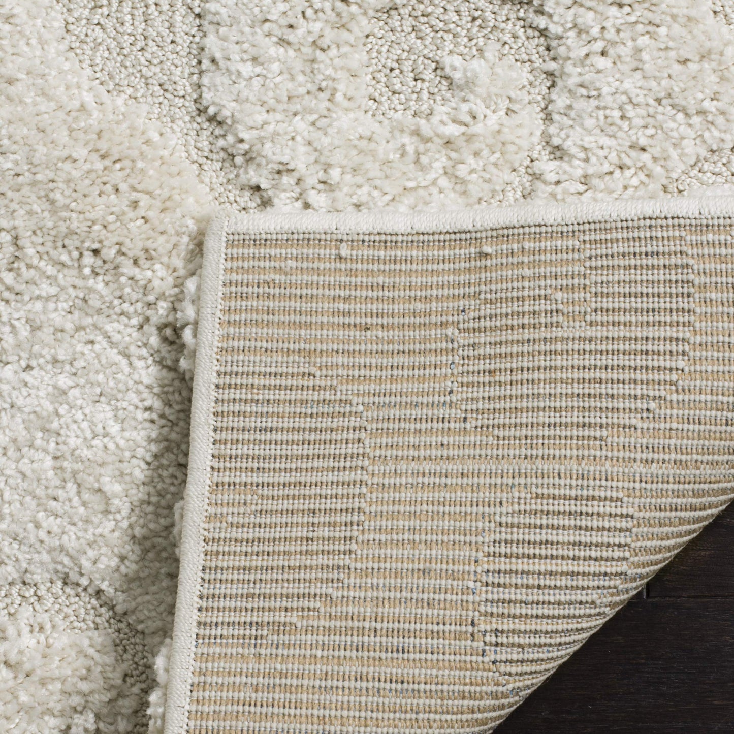 SAFAVIEH Florida Shag Collection Runner Rug - 2'3" x 8', Creme & Creme, Scroll Design, Non-Shedding & Easy Care, 1.2-inch Thick Ideal for High Traffic Areas in Living Room, Bedroom (SG470-1111)