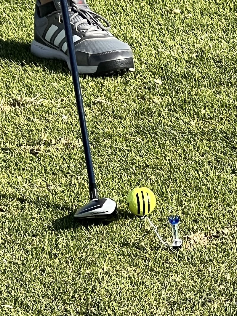 VISUALIZE Tri-Line Connect Golf Ball Line Marker Tool Kit, 3 Alignment Stencils with Marker Pen, 3-Line Putting Alignment Aid and Golf Training Accessory