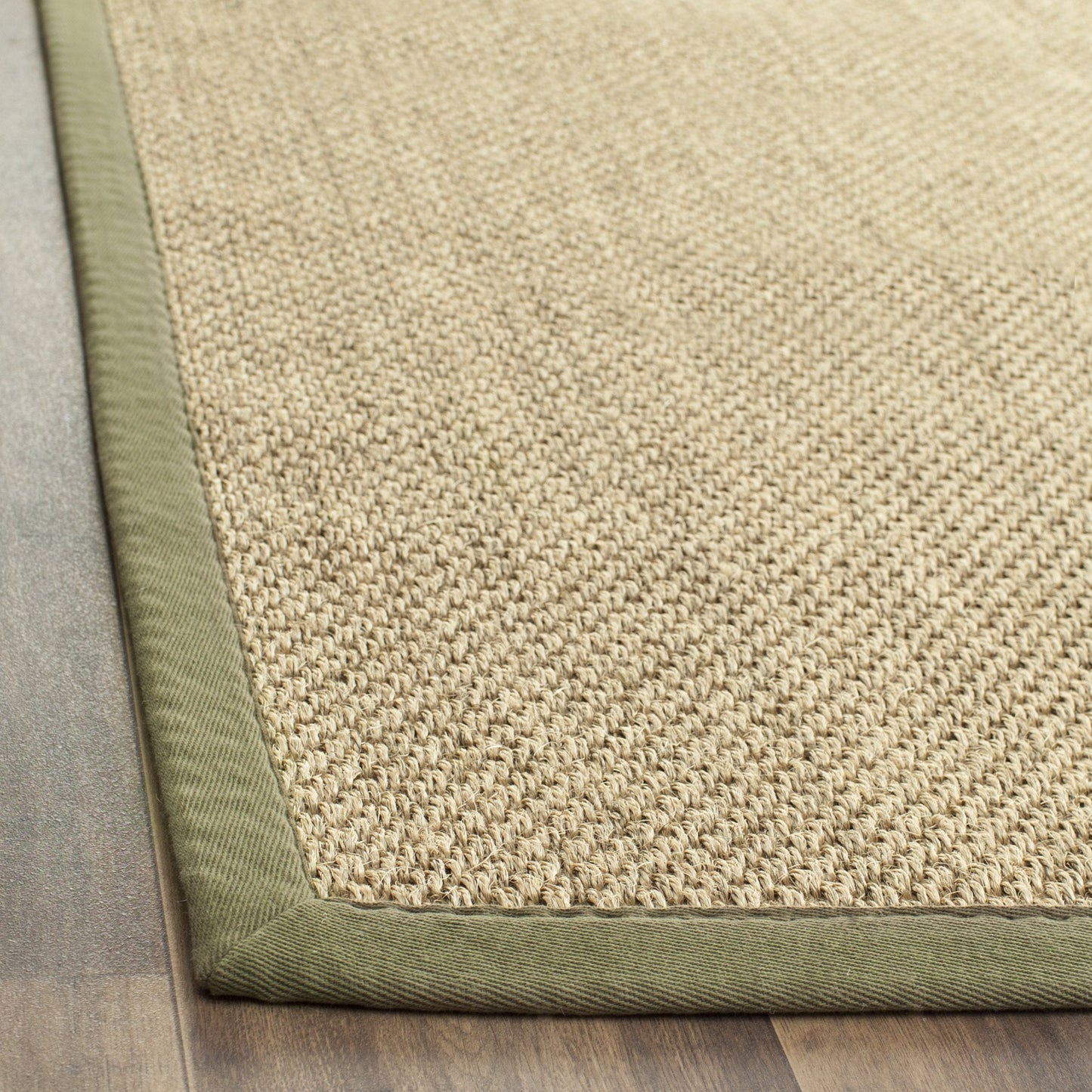 SAFAVIEH Area Rug 8x10 - Natural Fiber Collection - Large - Natural & Green, Sisal, Woven Design with Border (NF443C)
