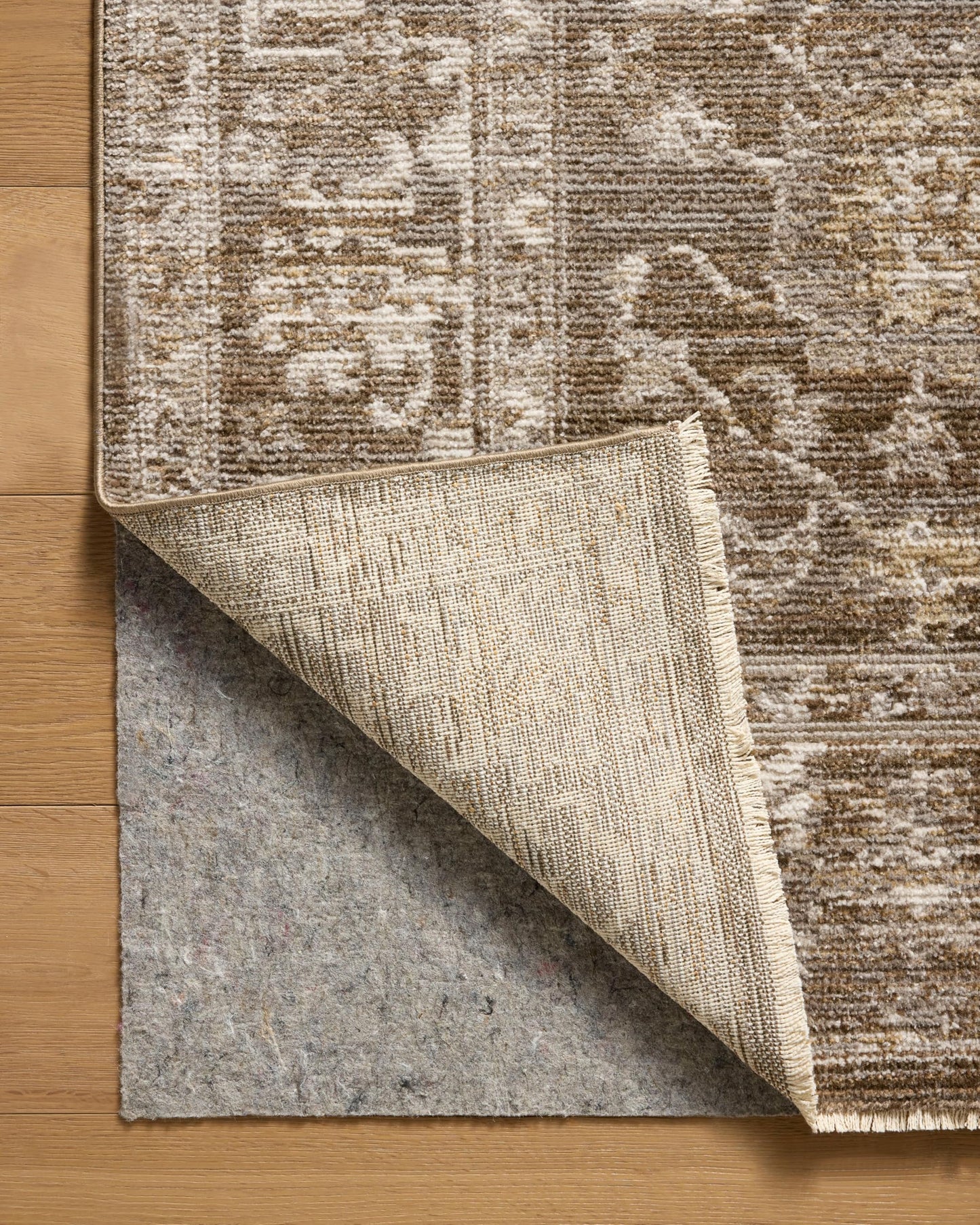 Loloi Magnolia Home by Joanna Gaines Pace Collection PAC-01 Bark/Natural 5'-3" x 5'-3" Round Area Rug