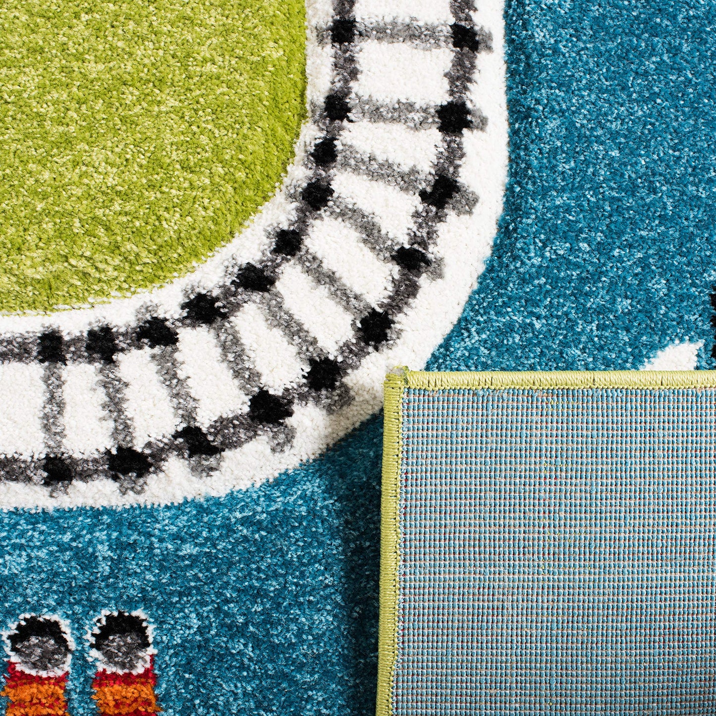 SAFAVIEH Carousel Kids Collection Area Rug - 4' Square, Green & Ivory, Non-Shedding & Easy Care, Ideal for High Traffic Areas for Boys & Girls in Playroom, Nursery, Bedroom (CRK192Y)