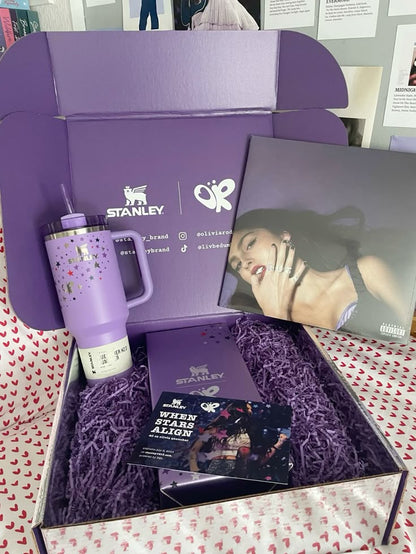 Olivia Rodrigo Stanley Quencher H2.0 Tumbler – Stylish & Durable