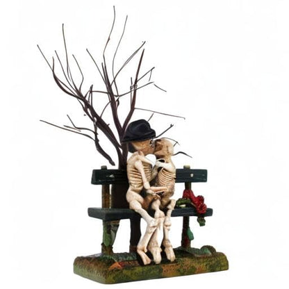 Department 56 Resin Halloween Accessories for Village Collections Kiss of Death Figurine, 5.71-Inch, Multicolor