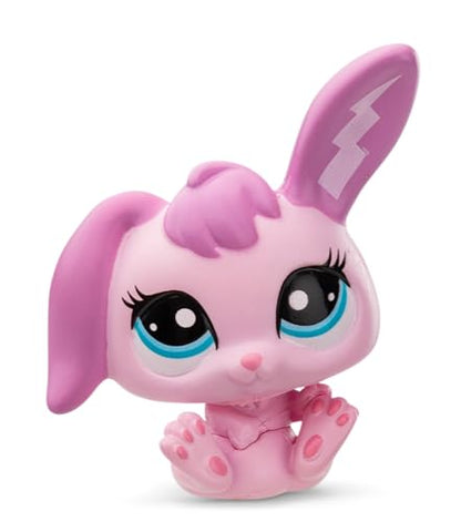 Littlest Pet Shop Series 2 Collectors 5 Pack Winter Besties | The Pack Contains 5 LPS Mini Pet Toys 7 Accessories 1 Collector Card And 1 Virtual Code | Collectable Toys For Girls And Boys