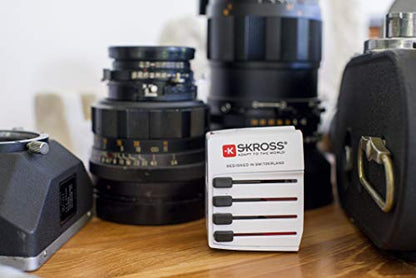 SKROSS 1.302930 World Adapter MUV USB