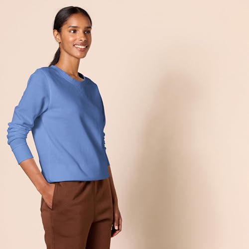 Amazon Essentials Women's French Terry Fleece Crewneck Pullover Sweatshirt (Available in Plus Size), Blue, M