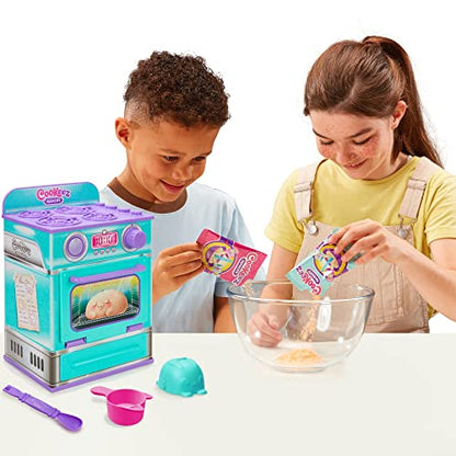 Cookeez Makery Oven, Mix & Make a plush best friend! Place your Dough In The Oven And Be Amazed When A Warm, Scented, Interactive, Comes Out! Which Surprise Bake Will You Make?