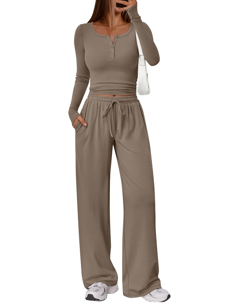 Trendy Queen Women's 2 Two Piece Matching Lounge Sets 2026 Airport Travel Fall Fashion Outfits Crop Top Wide Leg Pants Sweat Suits Workout Gym Y2k Clothes Casual Sweatsuit Loungewear Winter Clothing