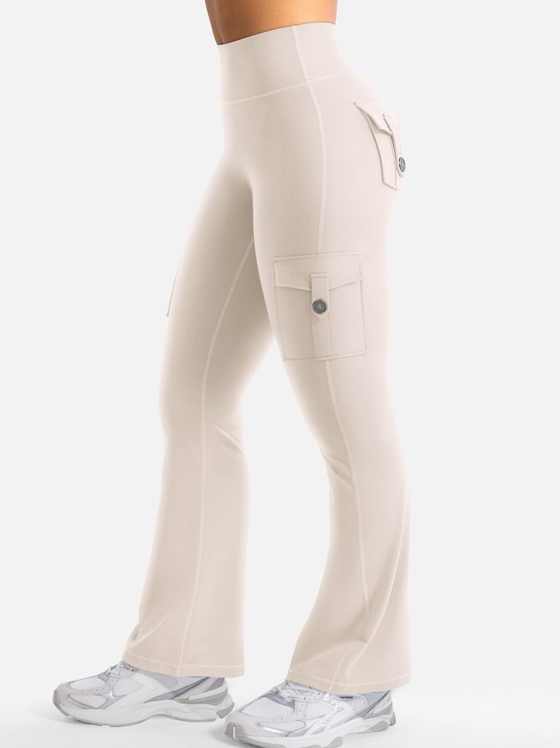YEOREO CoreFlex Women Workout Flare Leggings with Pockets Scrunch Cargo Gym Yoga Leggings Light Khaki M