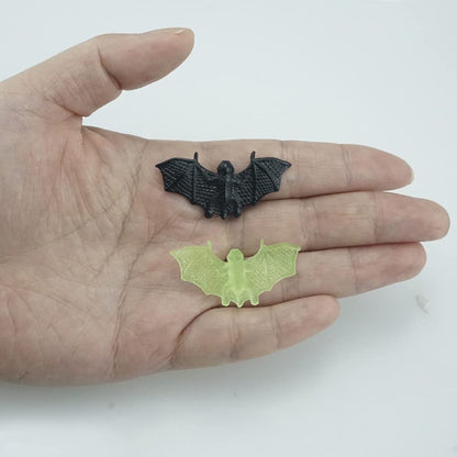 FAZHBARY 40 Counts Mini 3D Bats Halloween Decoration Bat Plastic Toy Party Favor Artificial Bats for Crafts Creepy Scary Prank Toys