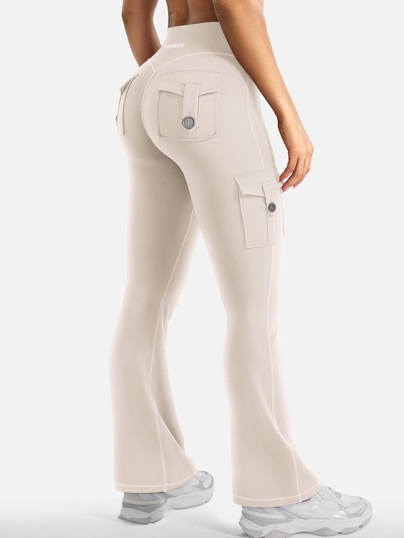YEOREO CoreFlex Women Workout Flare Leggings with Pockets Scrunch Cargo Gym Yoga Leggings Light Khaki M