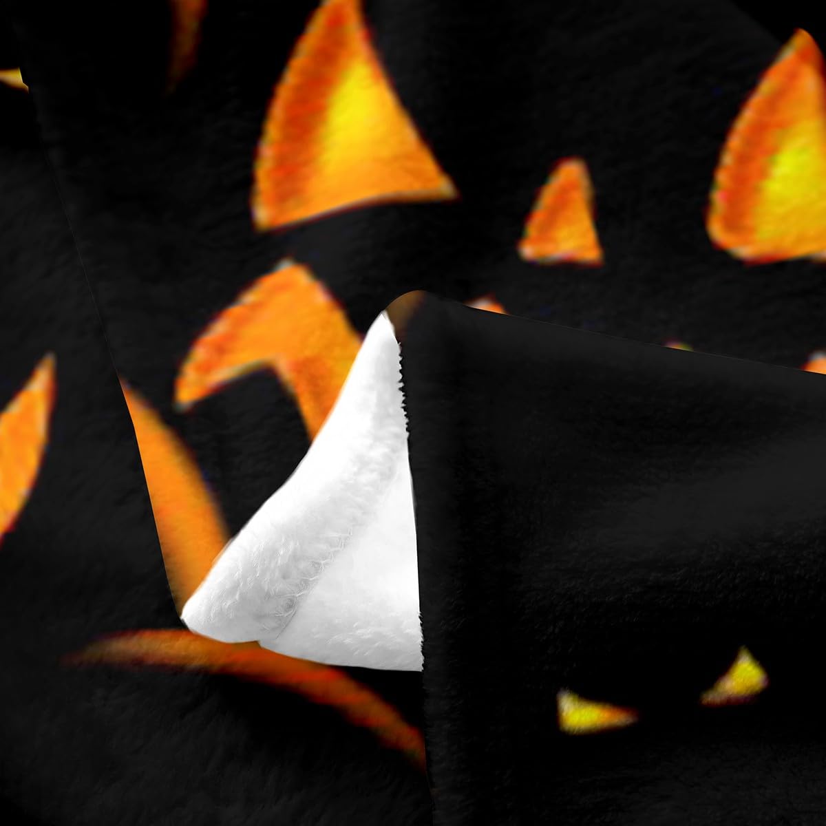 Pumpkin Lantern Flannel Fleece Throw Blanket Queen 90"x90" Halloween All Season Bed Blanket for Sofa Couch Pumpkin Lantern Fuzzy Blanket Utra Soft Magic Plush Blanket Yellow