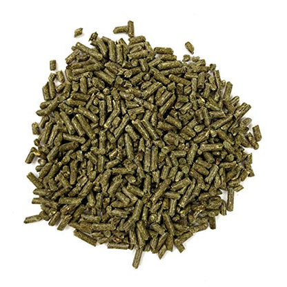 Oxbow Essentials Guinea Pig Food, Adult Guinea Pig, Made with Oxbow Timothy Hay, Pet Food Pellets with Vitamin C, Small Animal Pet Products, Made in USA, High Fiber, 5 lb. bag