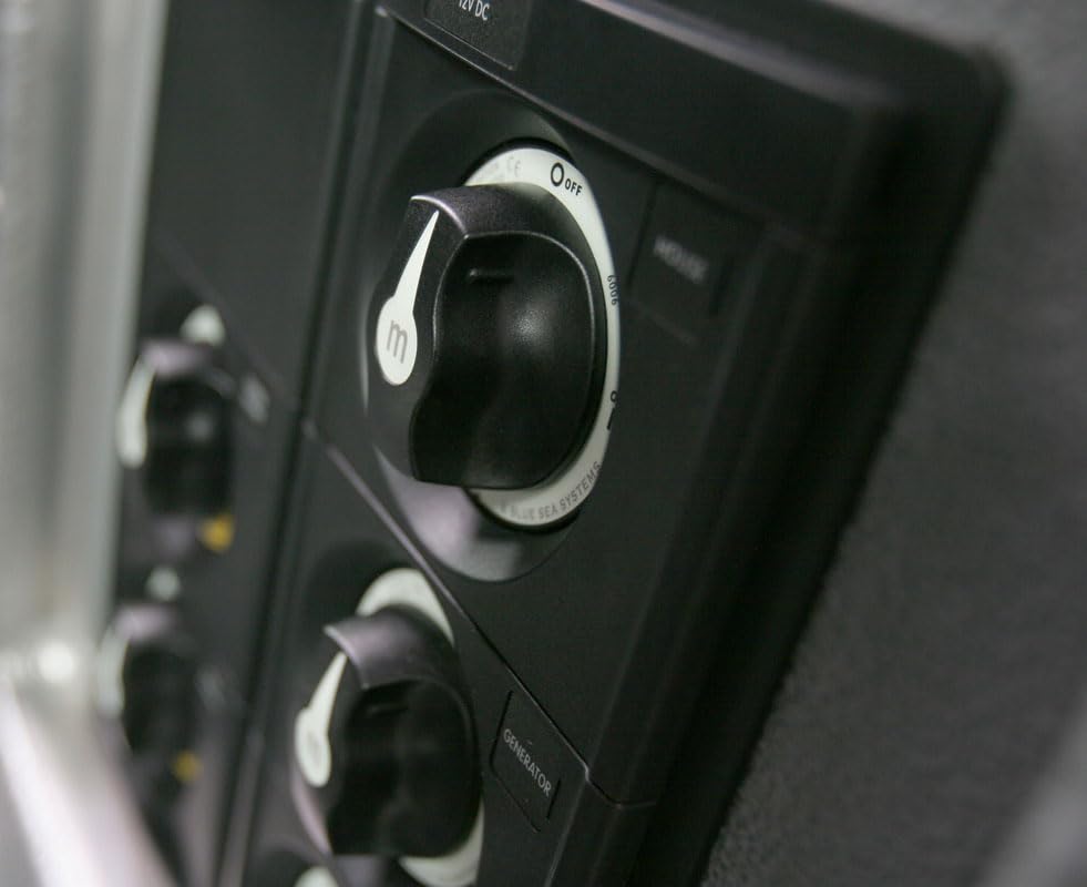 Blue Sea Systems m-Series Mini On-Off Battery Switch with Knob, Black