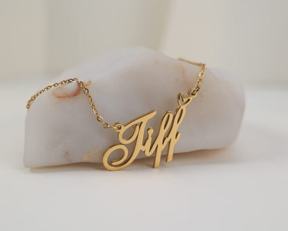 GR859C Personalized Name Necklace for Women Custom Stainless Steel Necklace with Adjustable Chain Gift for Her Wife Mother Day Birthday Christmas