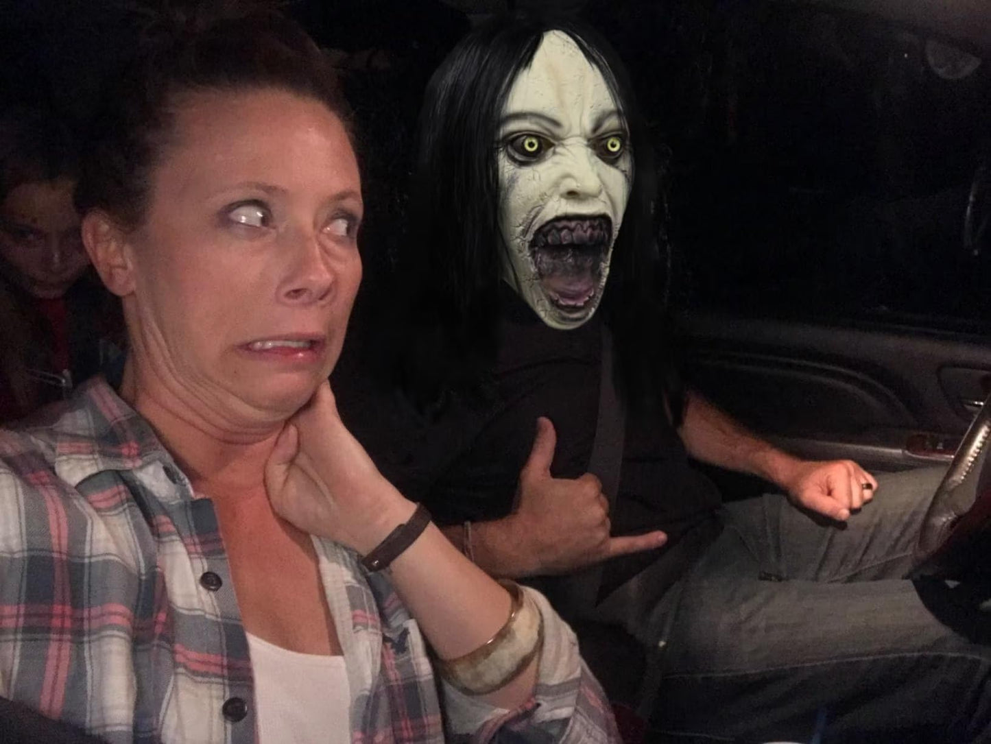 Bulex Horror Crying Woman Mask with Wigs Scary Evil Ghost Devil Creepy Demon Full Head Latxe Mask Horror Halloween Masquerade Party Cosplay Props