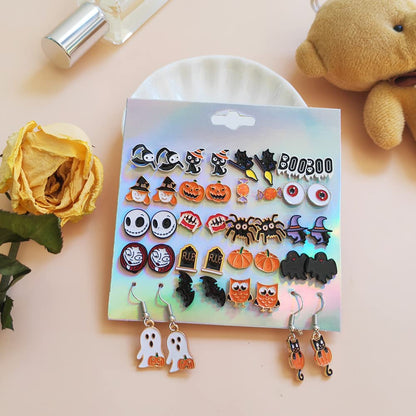 20 Pairs Hypoallergenic Halloween Earrings for Girls Cute Stud Earrings Sets Halloween Earrings for Women Teen Girls Pumpkin Spider Bat Black Cat Ghost Witch Candy Spooky Earrings Halloween Jewelry Fall Earring Set