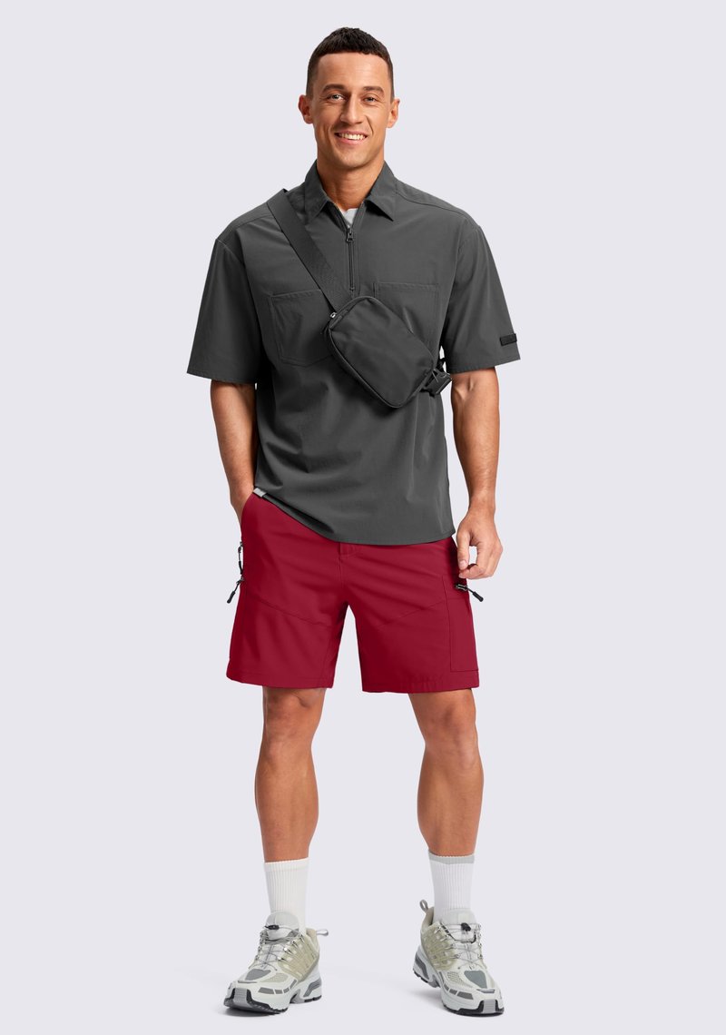 Pudolla Men's Hiking Cargo Shorts Lightweight 7" Travel Casual Shorts for Men Golf Work Outdoor with 5 Zipper Pockets(Red Large)