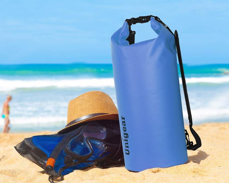 Unigear Dry Bag Waterproof, Floating and Lightweight Bags for Kayaking, Boating, Fishing, Swimming and Camping with Waterproof Phone Case (Sky Blue, 30L)