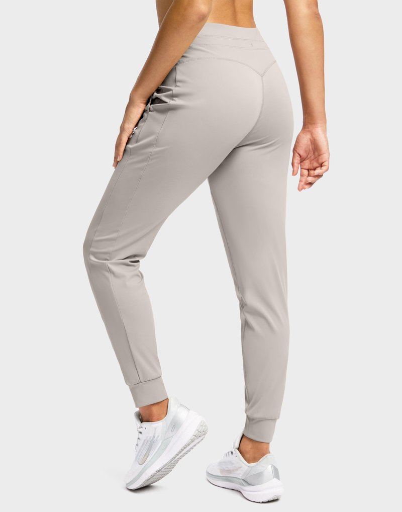 Soothfeel Womens Joggers with Pockets Lightweight Sweatpants Athletic Leggings Pants for Workout Running Yoga Dusty_White M