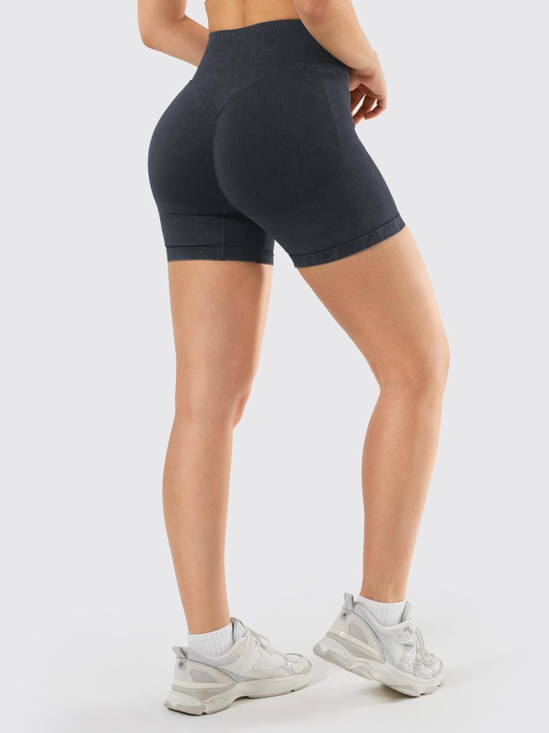 YEOREO Women's Workout Gym Shorts 4.5" Colinne Butt Lifting Hidden Scrunch Seamless Impact Booty Biker Shorts Black