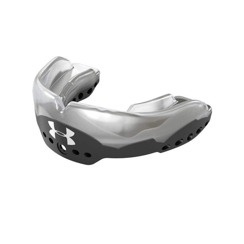 Under Armour Gameday Elite Mouth Guard for Football, Lacrosse, Basketball, Hockey, Boxing etc. Sports Mouthguard. Includes Detachable Helmet Strap. Protectar Bucal, OSFA, Black