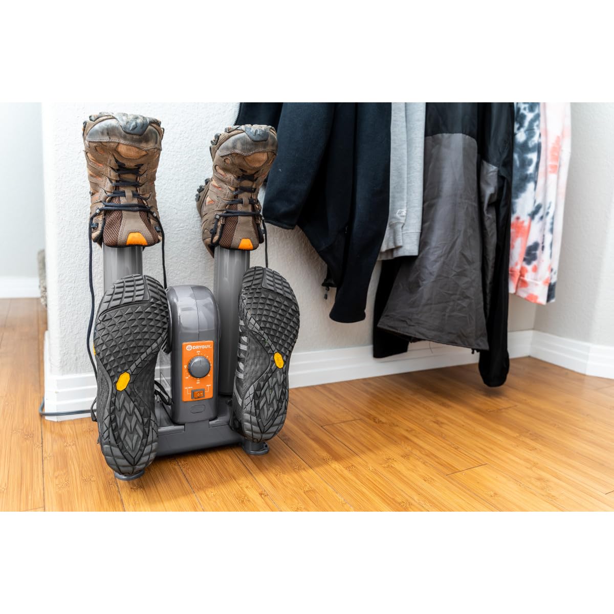 DryGuy Force Dry DX - Shoe, Boot, Garment & Gear Dryer - Convection Heating with Quiet Forced-Air Central Blower - 4 Drying Ports w/2 Extensions - Dries in 1-3 Hours - Heat/No Heat Switch & 3-Hr Timer