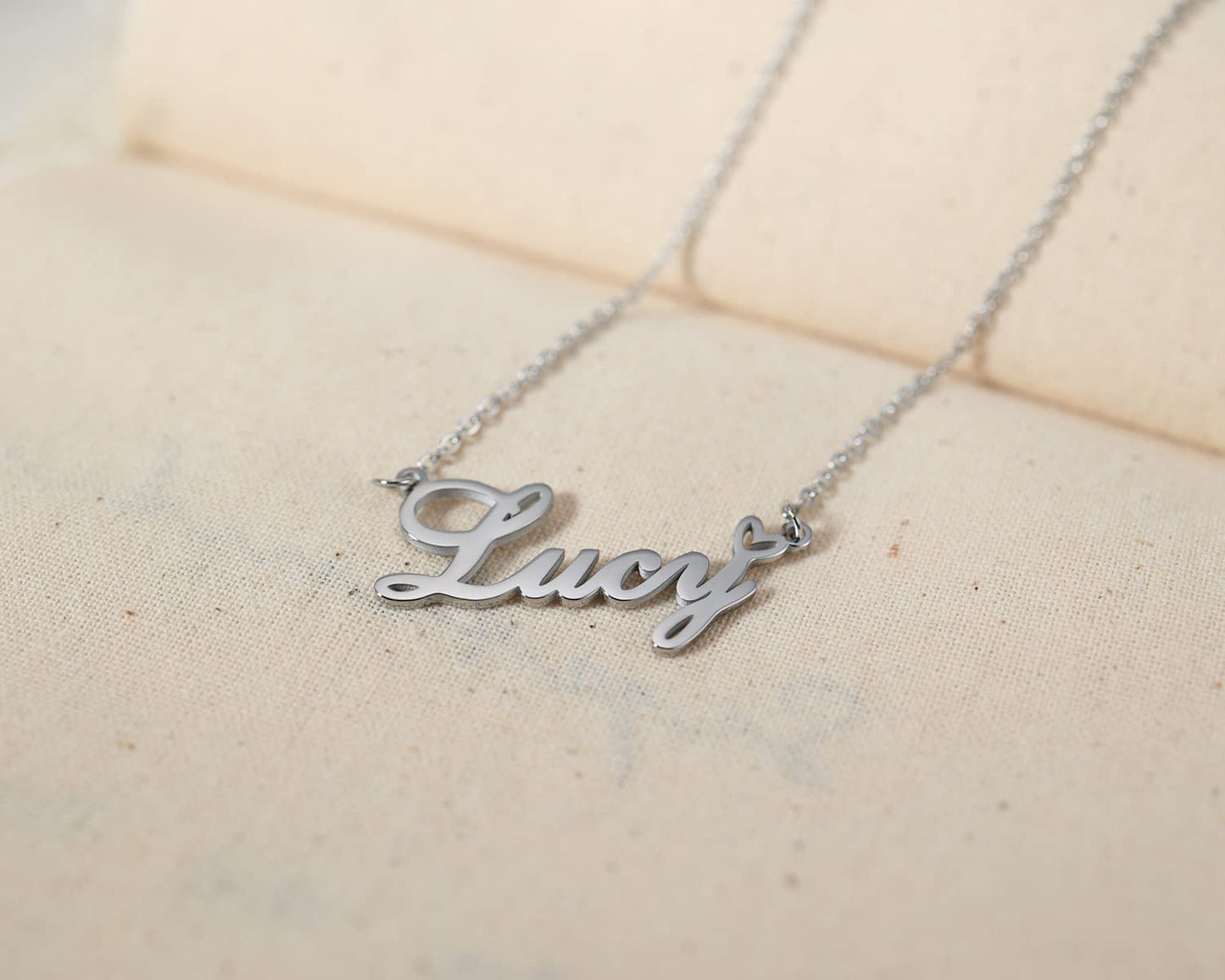 GR859C Personalized Name Necklace for Women Custom Stainless Steel Necklace with Adjustable Chain Gift for Her Wife Mother Day Birthday Christmas