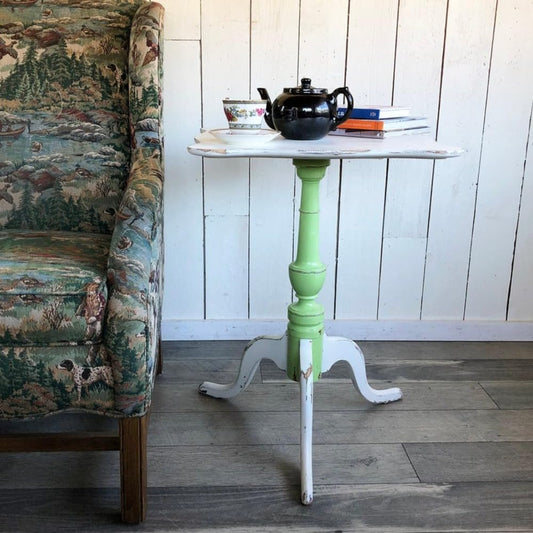 Vintage Solid Maple and Metal End Tables, Side Tables, Pedestal Side Table with White and Green Plant Stand, Round Stand, 20 "W x 27 "H x 20 "D, Funky Side Table for Small Spaces Bedroom Livingroom