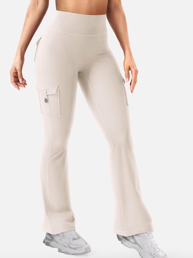 YEOREO CoreFlex Women Workout Flare Leggings with Pockets Scrunch Cargo Gym Yoga Leggings Light Khaki XXL