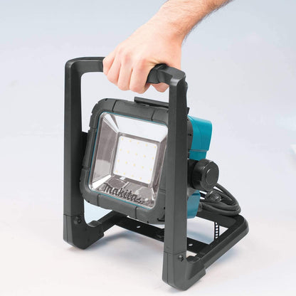 Makita DML805/2 Cordless/ 240V Worklight - Battery And Charger Not Included