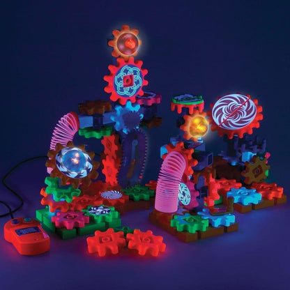 Learning Resources Gears! Gears! Gears! Lights & Action Motorised Building Set, Gears & Construction Toy, STEM Toys, Gears for Kids