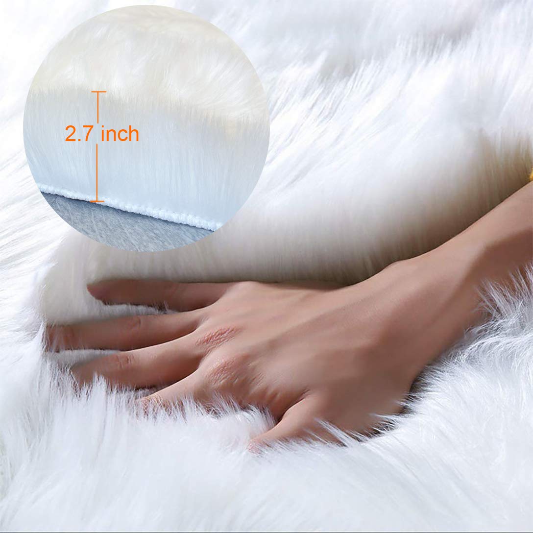 Coumore Ultra Soft Faux Sheepskin Fur Rug Fluffy Area Rugs Chair Couch Cover Bedroom Fuzzy Carpet Bedside Floor Sofa Living Room Children Play Princess Room 2x6 Feet White